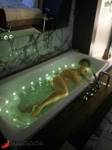 Тераса Топ Реал Брюнетка фото 5